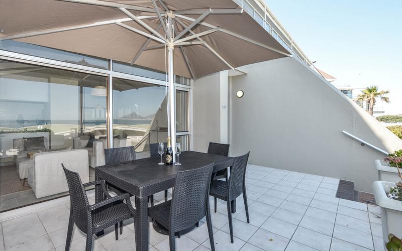 To Let 2 Bedroom Property for Rent in Blouberg Beachfront Western Cape